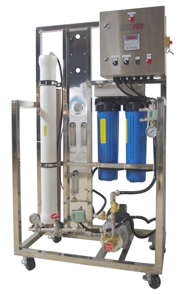 Industrial reverse osmosis system